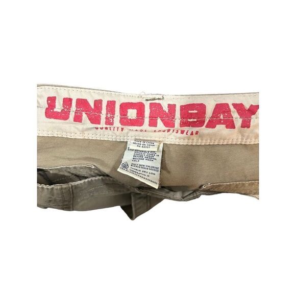 Union Bay Tan Cargo Shorts Men's Size 38 Pockets Utility Neutral Closet Staple - Picture 6 of 8